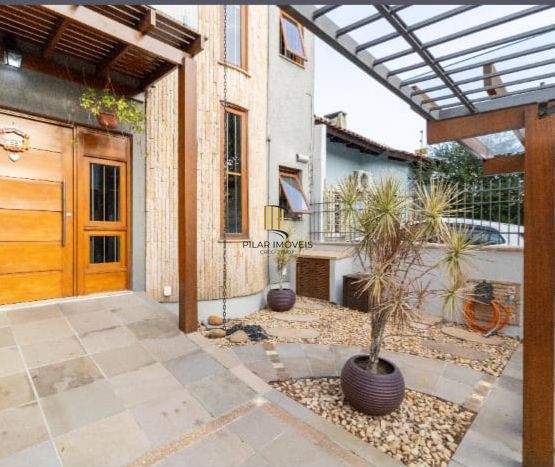 Casa com 3 Quartos à venda, 141m² - Hípica