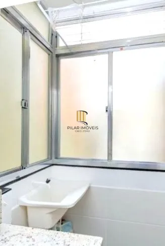 Apartamento no Centro de 1 dormitório REFORMADO