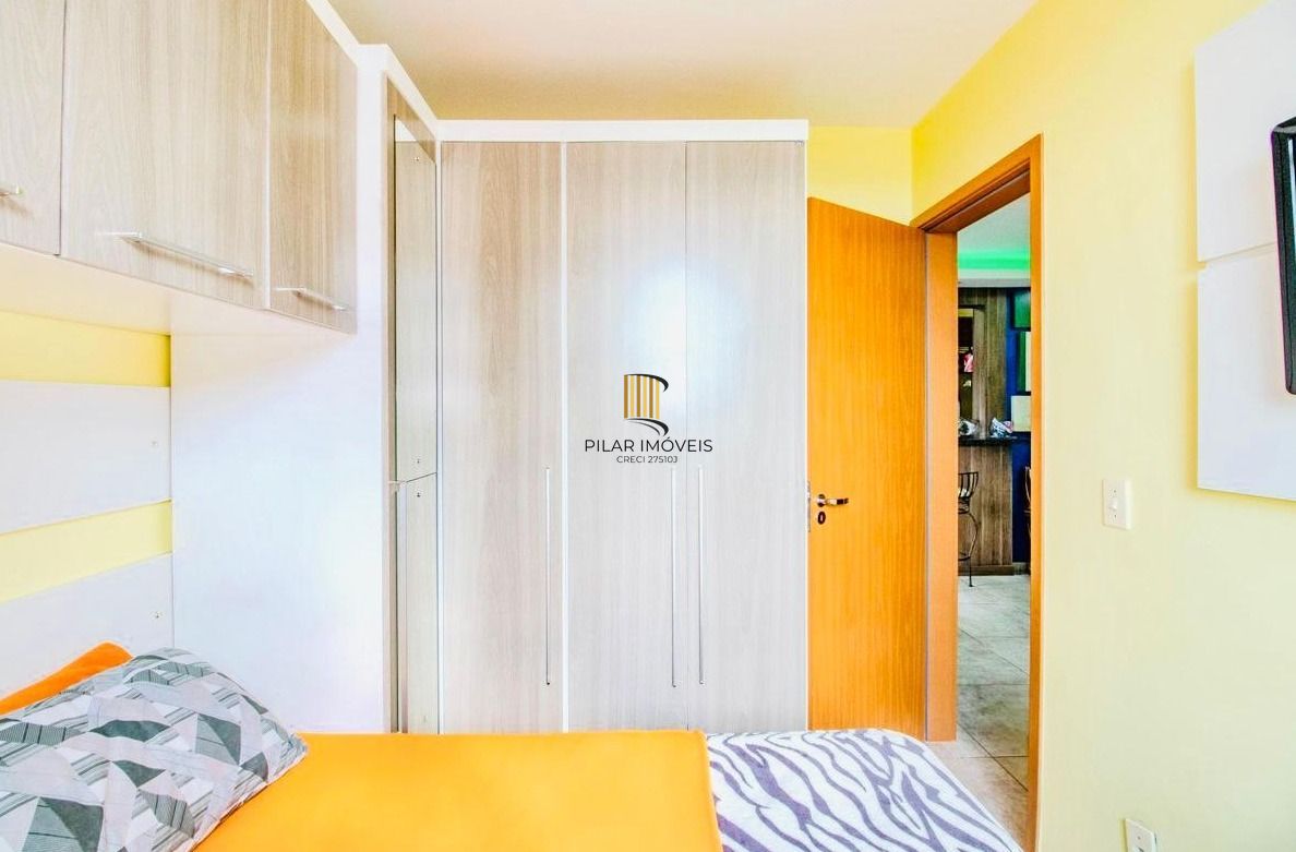 Apartamento no Porto Cruzeiro de 2 dormitórios vaga e infra