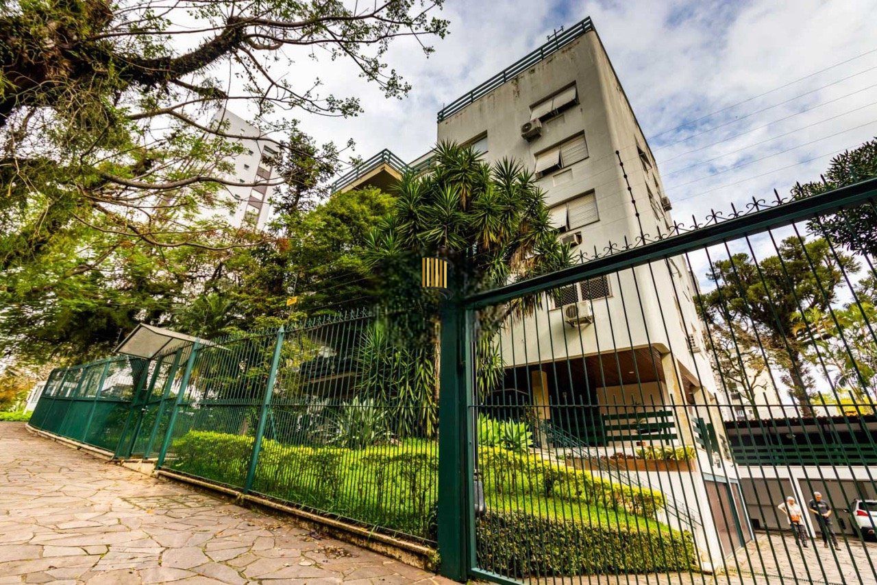Cobertura na Felipe de Oliveira