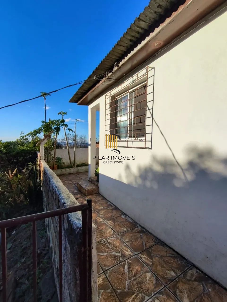 Casa 2 dormitórios no bairro Morro Santana