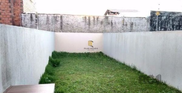 Casa de 2 dormitórios 2 vagas - Parque Santa Fé