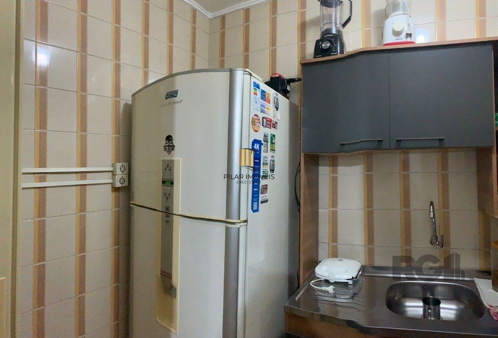 Apartamento 01 dormitório, no bairro Jardim Leopoldina, em Porto Alegre, RS.