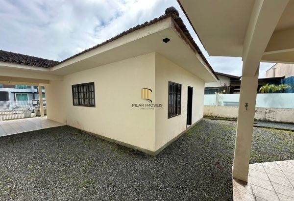 Casa na Praia de Enseada - São Francisco do Sul - SC