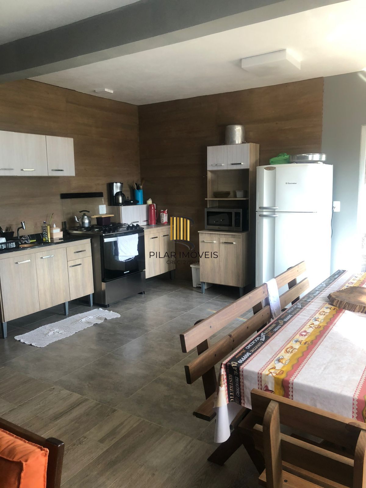 Casa 2 dormitórios no bairro Village