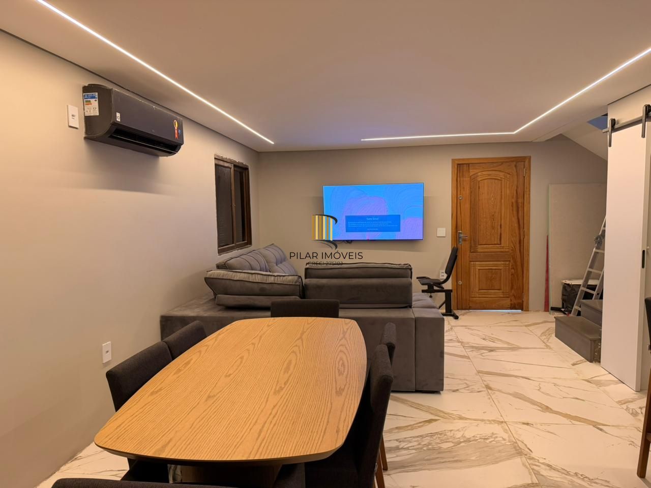 Casa 3 dormitórios no bairro Jardim Carvalho