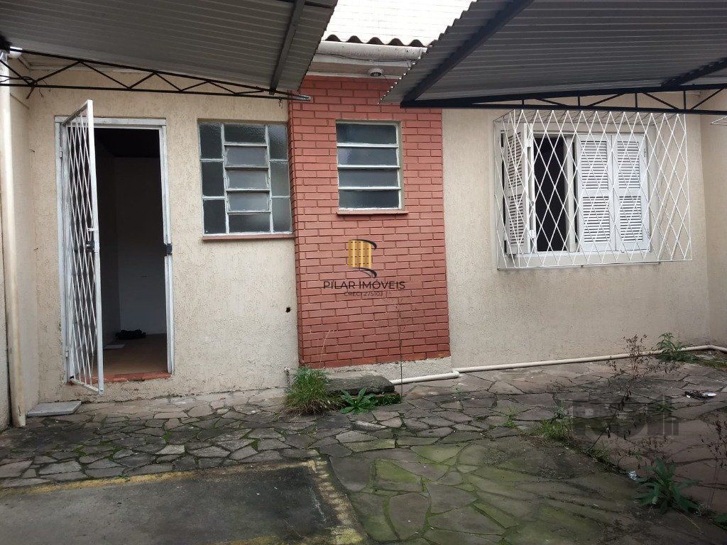 Casa 1 Dormitório(s) Bairro Floresta
