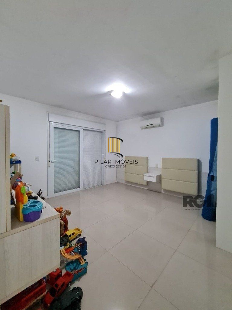 Casa Condominio 3 Dormitório(s) Bairro Querência