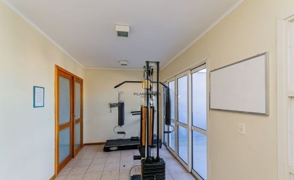 Apartamento na Cidade Baixa de 2 dormitórios e vaga