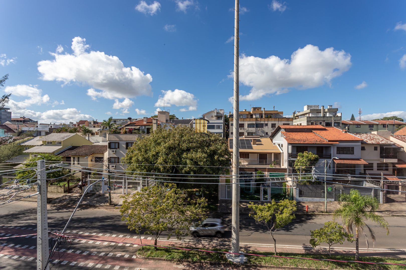 Cobertura no Jardim Planalto de 3 dormitórios e 2 vagas desocupada
