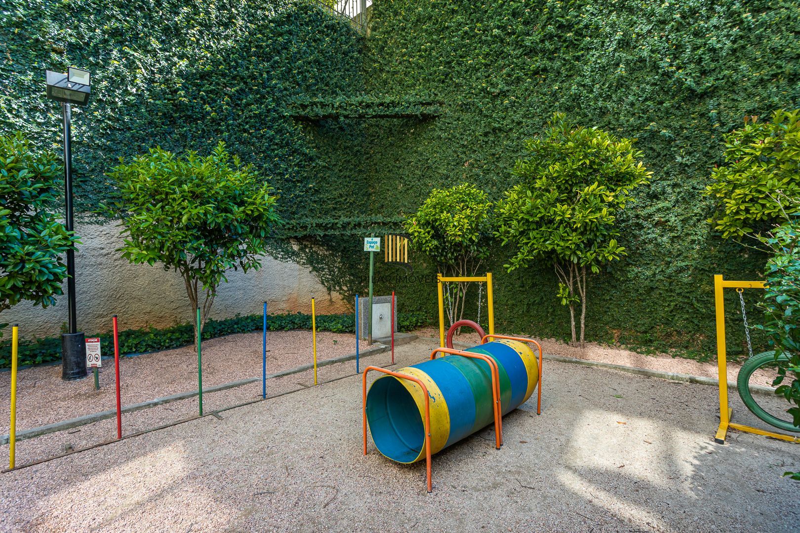 Apartamento 3 dormitórios no bairro Jardim Carvalho