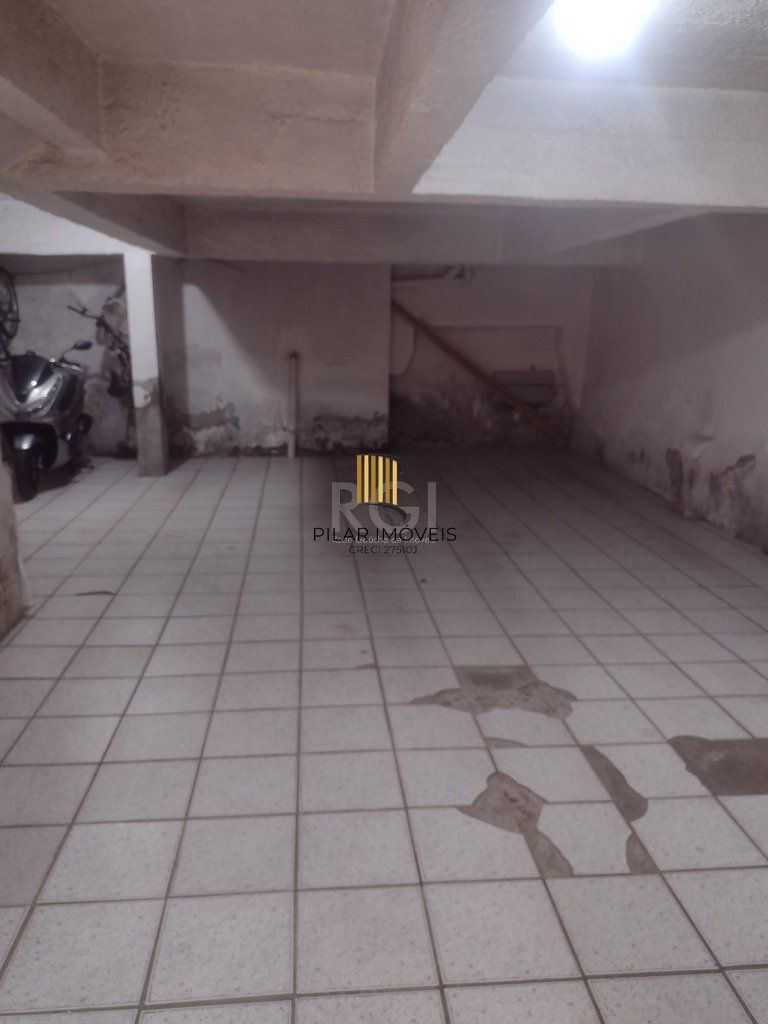 Apartamento para Venda - 127.87m², 3 dormitórios, 1 vaga - Rio Branco