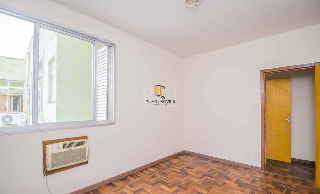 Apartamento de 2 dormitórios, Floresta DESOCUPADO