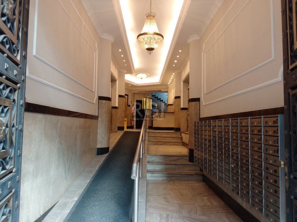 Conjunto/Sala para Venda - 123.42m², 0 dormitórios, Centro