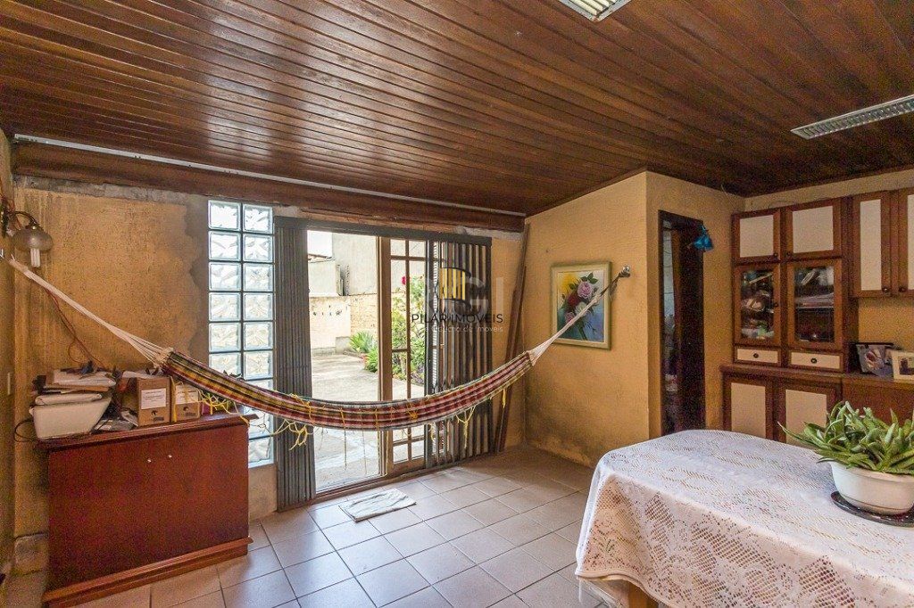 Apartamento para Venda - 65.61m², 2 dormitórios, Petrópolis