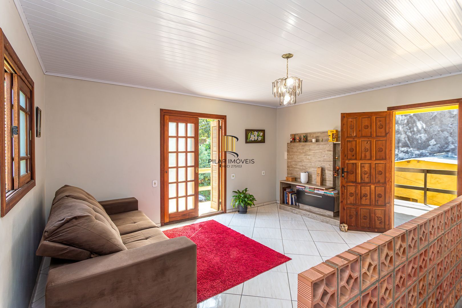 Casa sobrado em Viamão com loja e apartamento