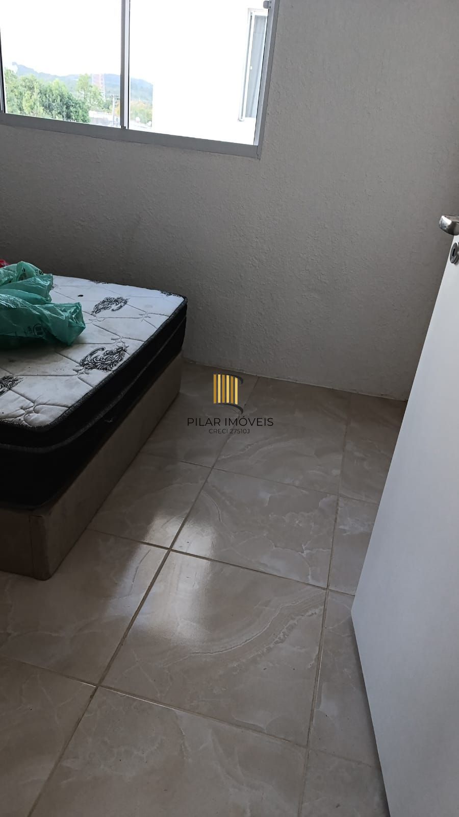 Apartamento 2 dormitórios no bairro Restinga