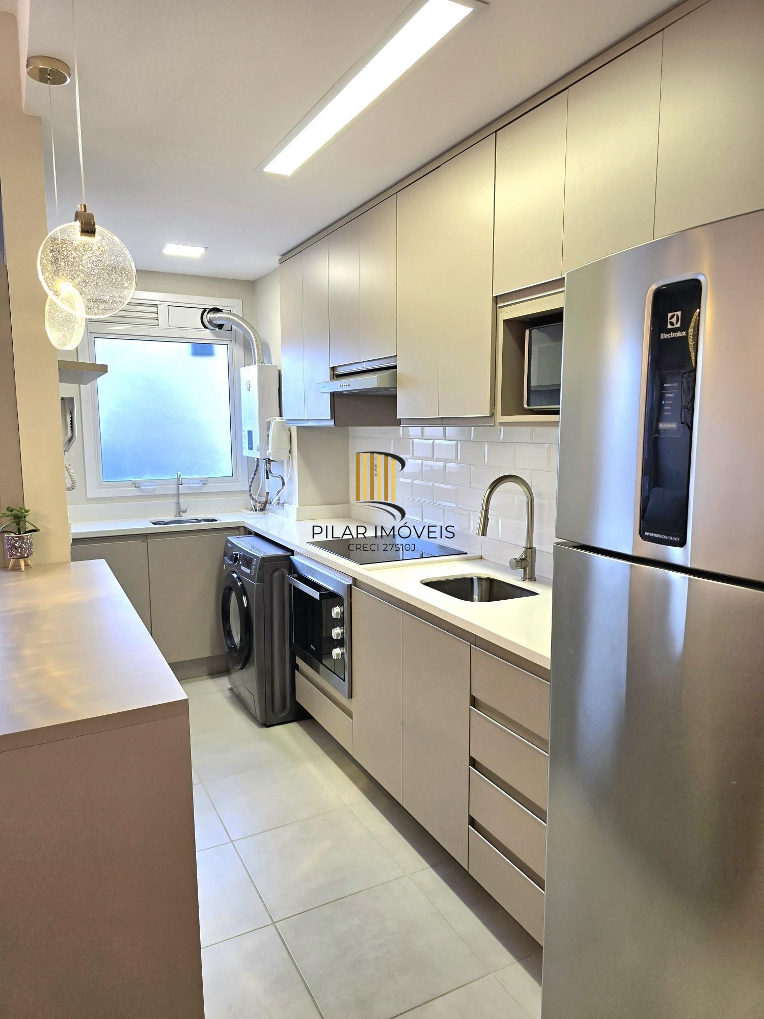 Apartamento no Pertenon de 2 dormitórios vaga e infra