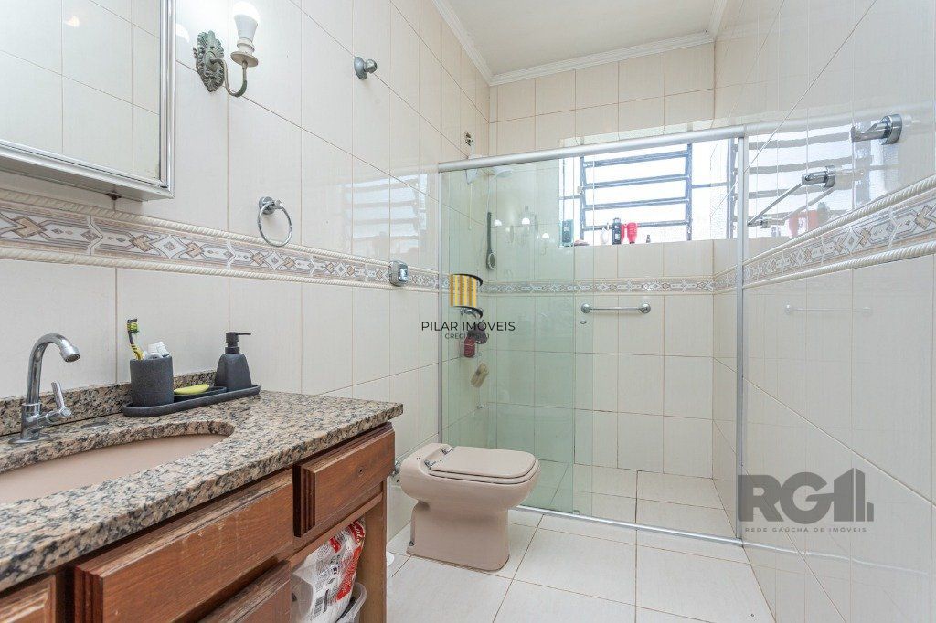 Casa 3 dormitórios no bairro Vila Ipiranga