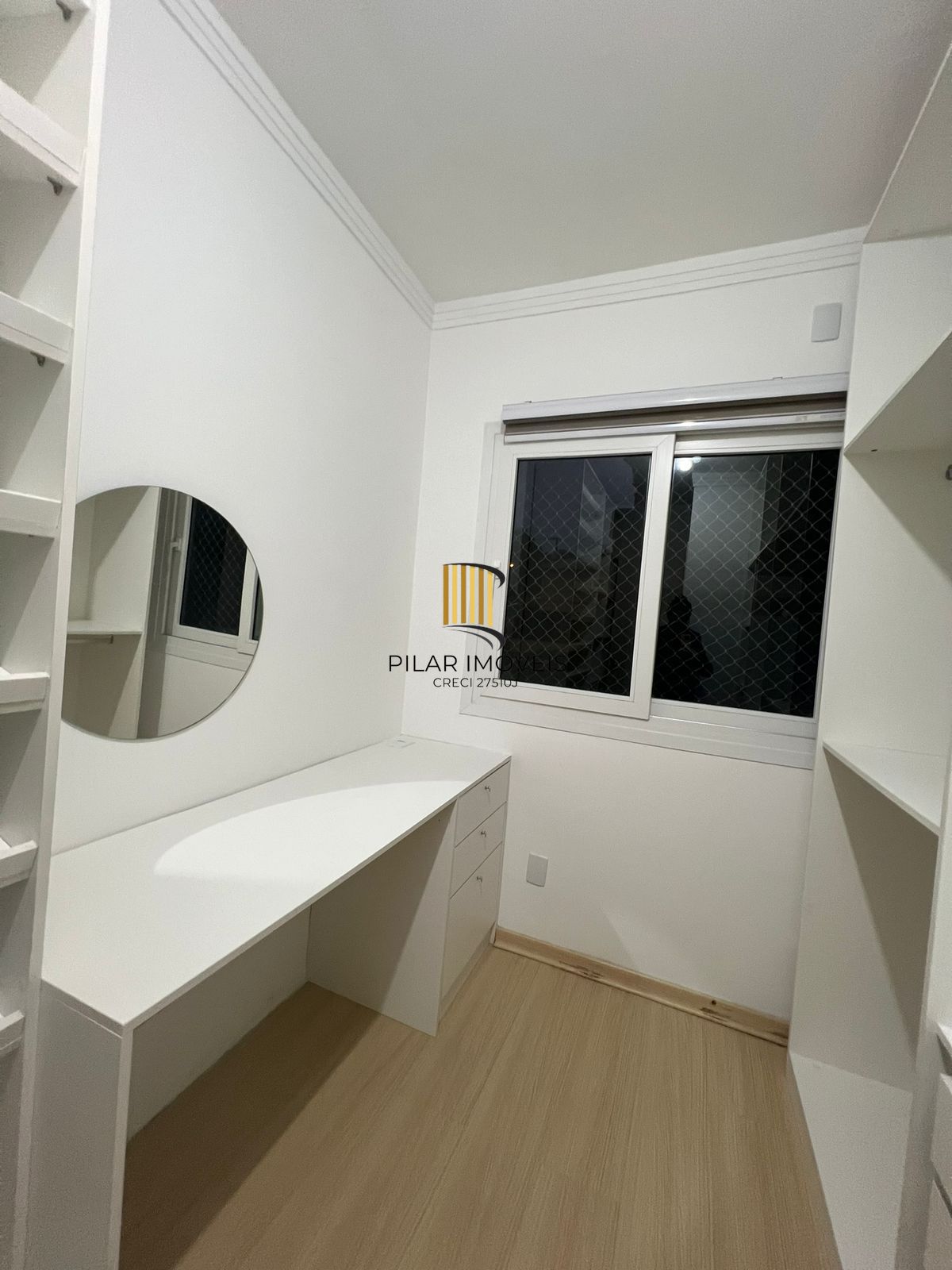 Casa sobrado em Gravatai de 3 dormitórios e 2 vagas