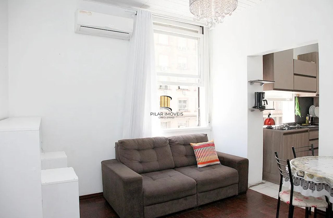 Apartamento de 1 dormitório no Centro Histórico
