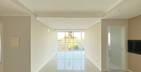 Apartamento no bairro Vila Ipiranga de 2 dormitórios e 2 vagas