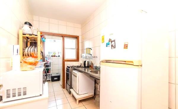 Apartamento na Cavalhada de 2 dormitórios e vaga