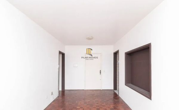 Apartamento no bairro Nonoai de 2 dormitórios e vaga