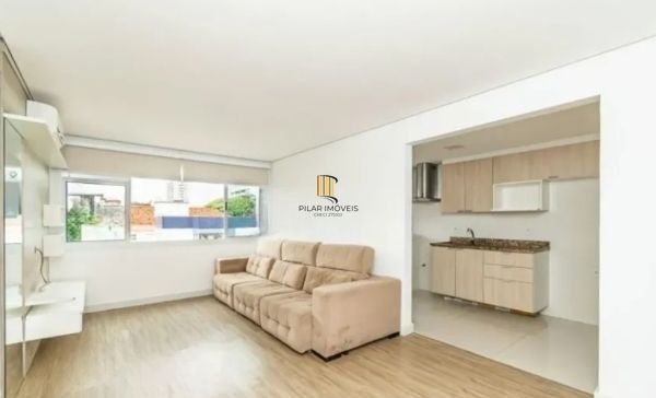 Apartamento de 2 dormitórios e 2 vagas no Cristo Redentor DESOCUPADO