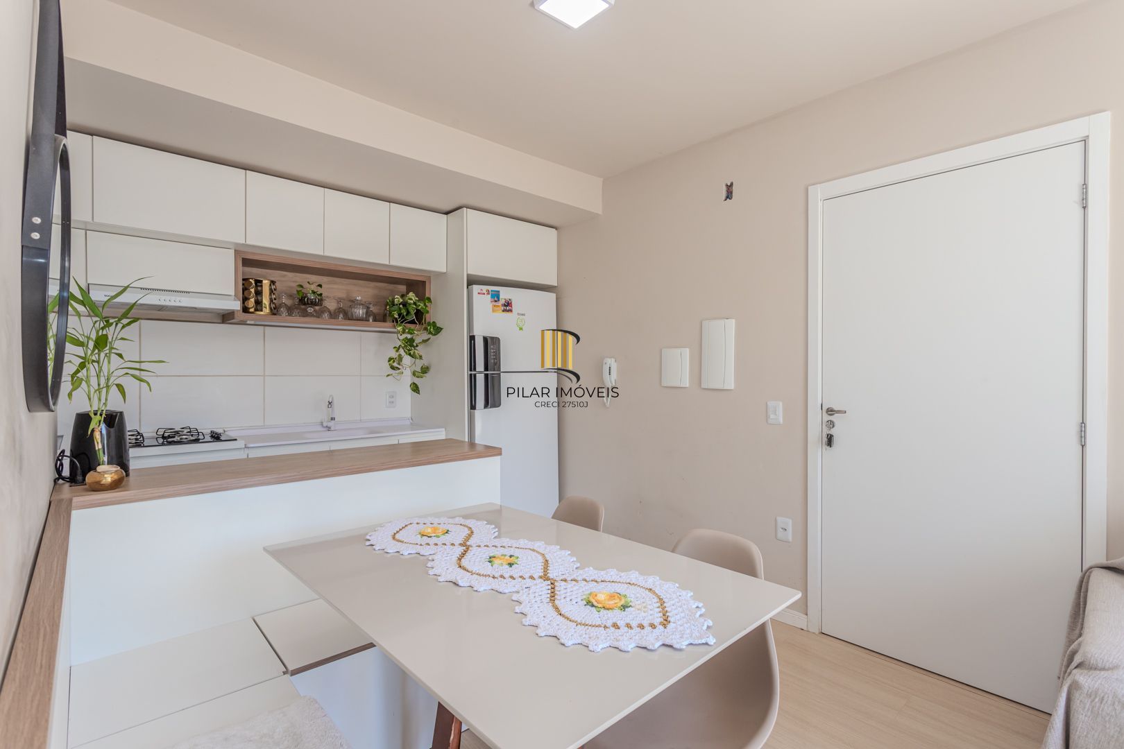 Apartamento 2 dormitórios no bairro Olaria