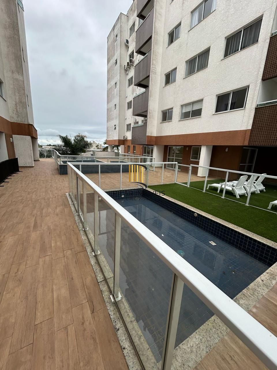 Apartamento 3 dormitórios no bairro Rio Caveiras