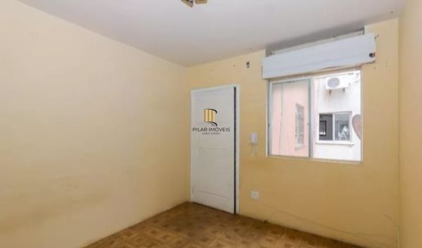 Apartamento de 2 dormitórios e vaga DESOCUPADO