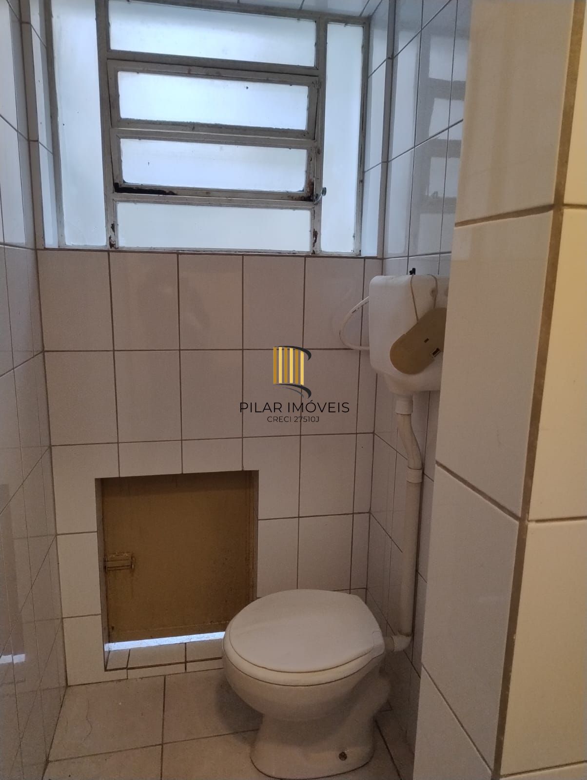 CASA MISTA COMERCIAL NO TÉRREO E RESIDENCIAL EM CIMA