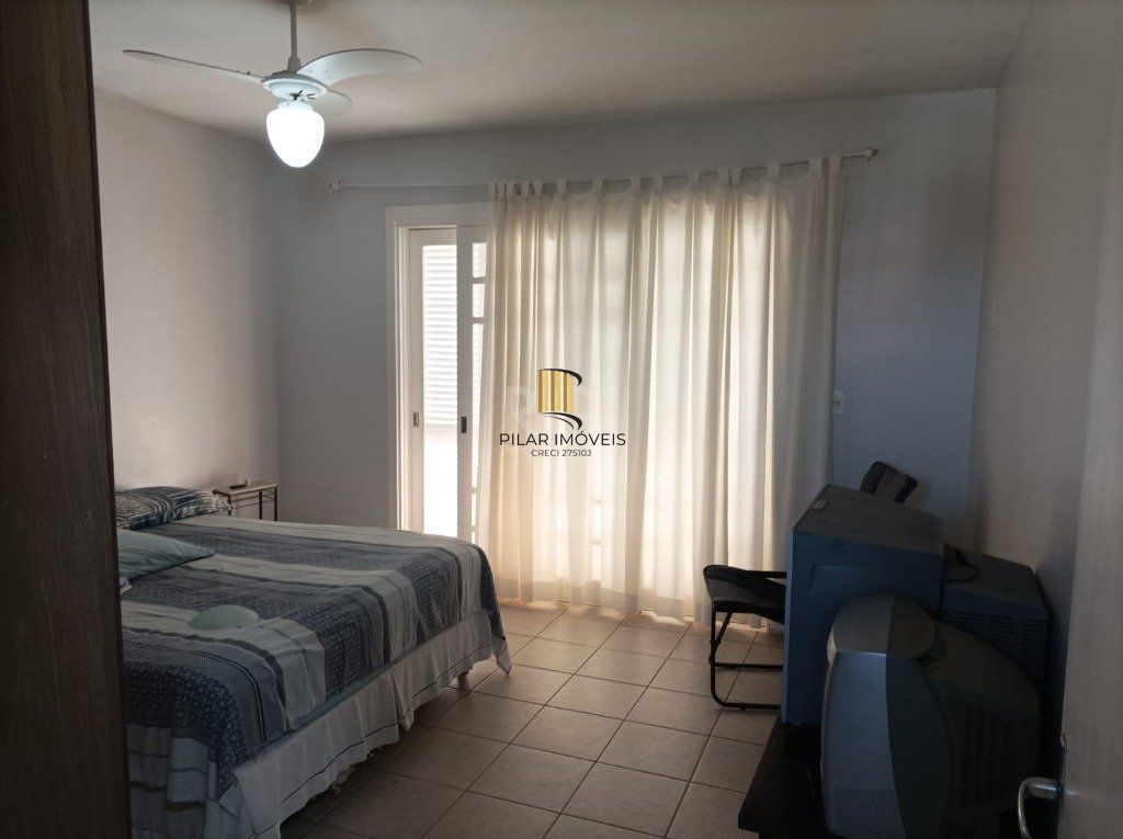 Casa para Venda 3 dormitórios 2 vagas - Capão Novo