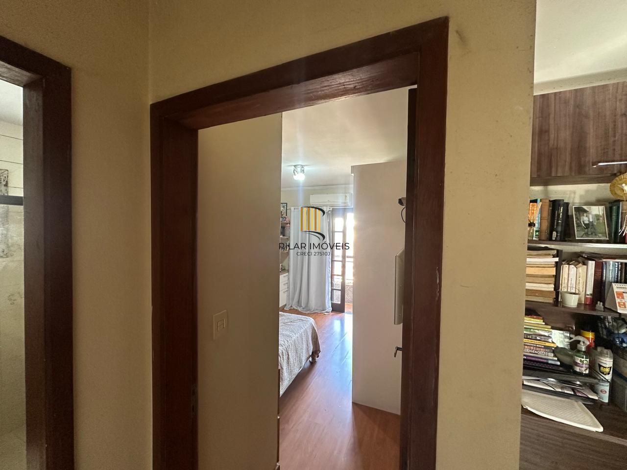 Ótima cobertura de 3 dormitórios com 232m² no bairro Passo da Areia.
