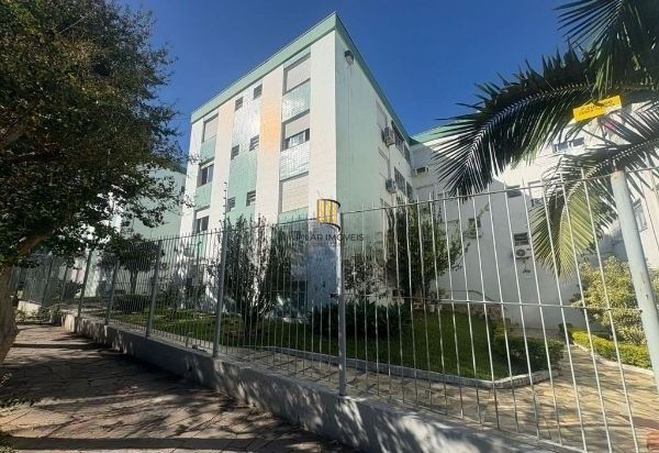 Apartamento de 1 dormitório na Vila Ipiranga desocupado