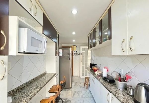 Apartamento no bairro Santa Tereza de 3 dormitórios e infra