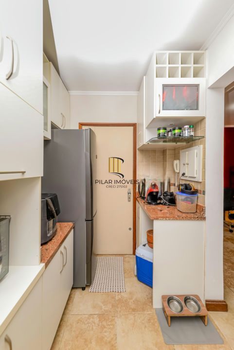 Apartamento 2 dorms, altar alto, 1 vaga de garagem coberta, à venda Rua Catumbi, Medianeira - Porto Alegre