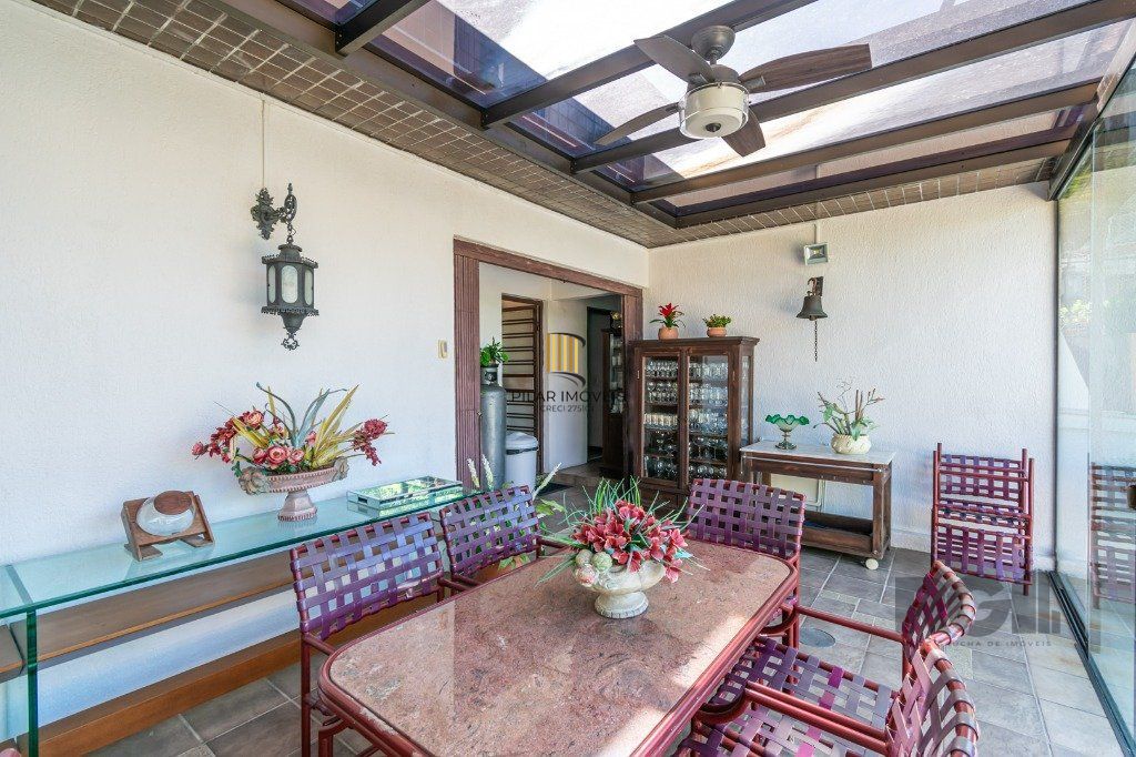 Casa de Condomínio 3 dormitórios no bairro Santa Tereza