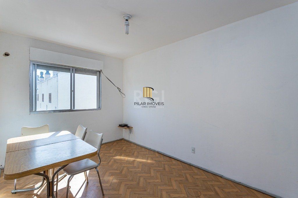 Apartamento de 2 dormitórios no Jardim Botânico