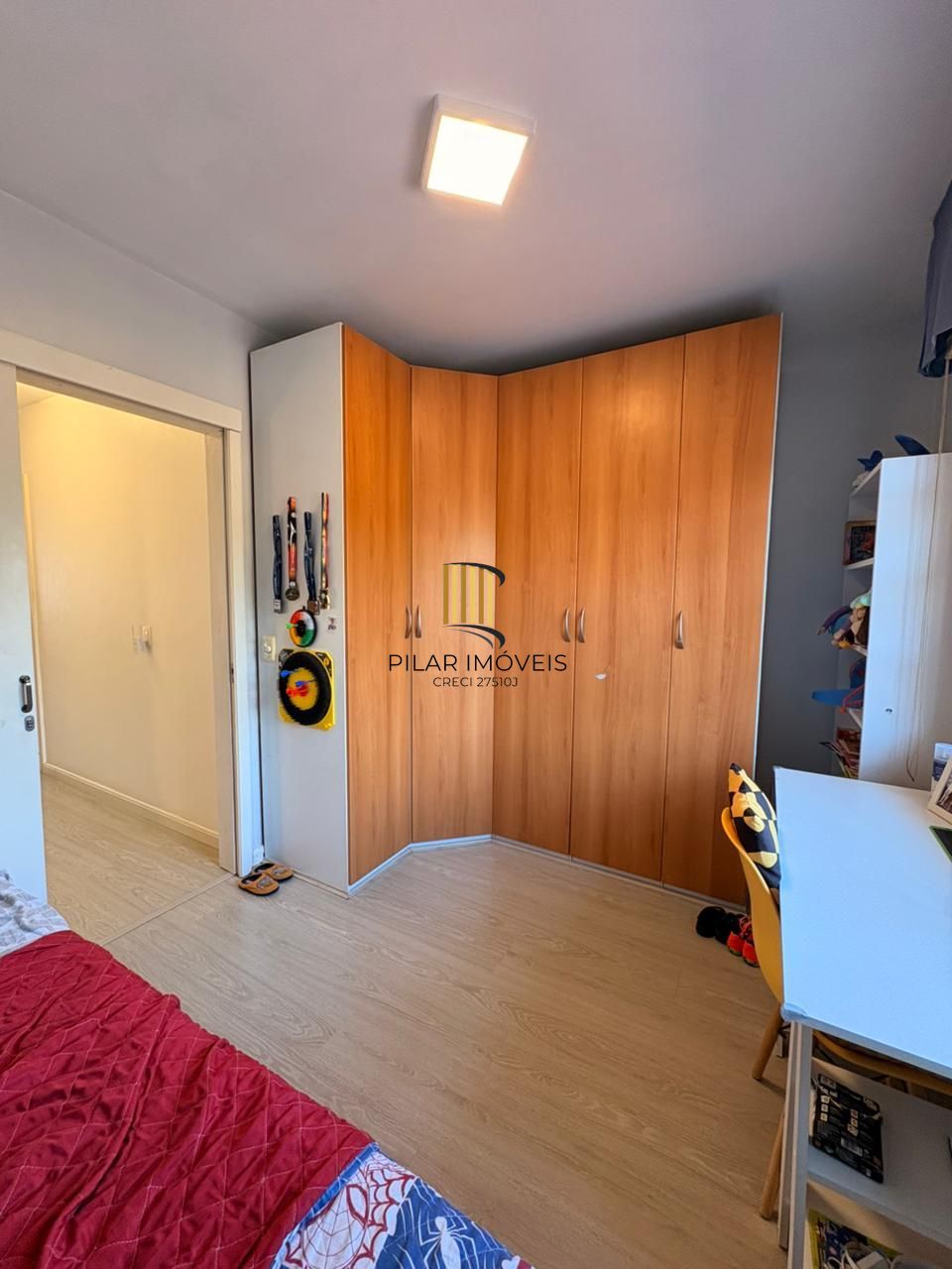 Casa sobrado de 3 dormitórios e 2 vagas