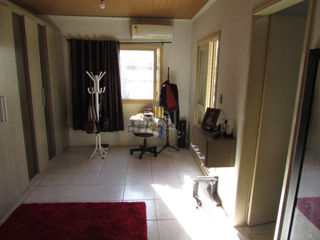 Casa para Venda - 180m², 3 dormitórios, 2 vagas - Jardim Carvalho
