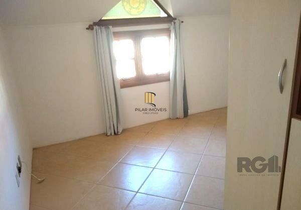 Casa em condominio no bairro Tristeza de 3 dormitórios e vaga