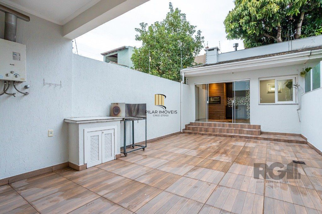 Casa sobrado no Sarandi Ecoville de 3 dormitórios e 3 vagas