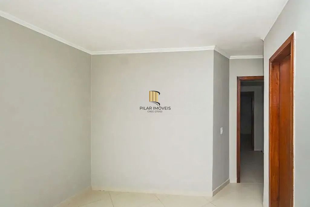 Casa 3 dormitórios no bairro Mário Quintana
