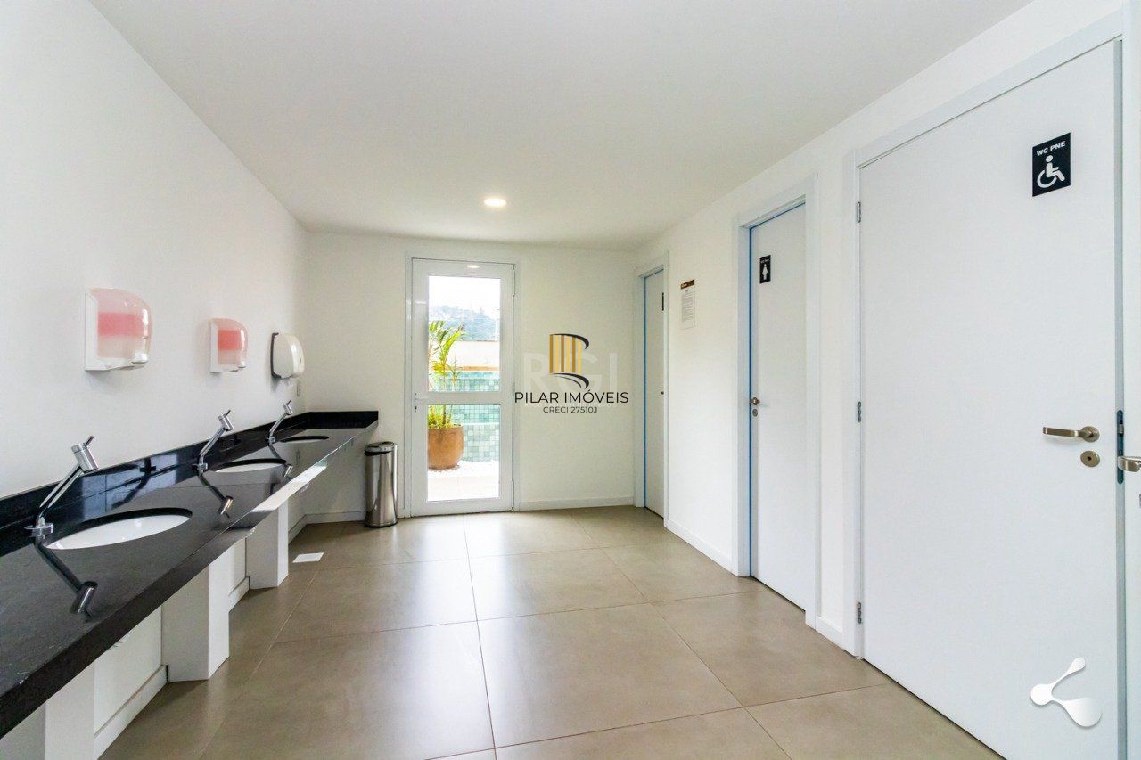 Apartamento no Pertenon de 2 dormitórios vaga e infra