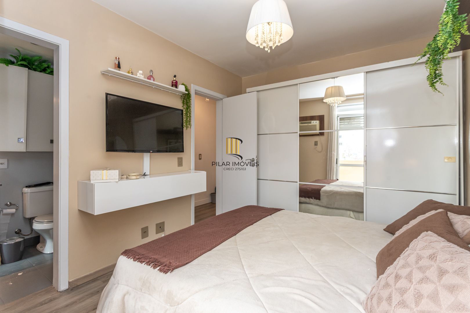 Apartamento 3 dormitórios no bairro Vila Ipiranga