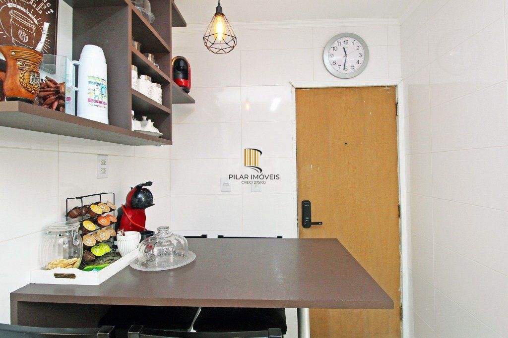 Apartamento de 3 dormitórios e vaga no bairro Petrópolis