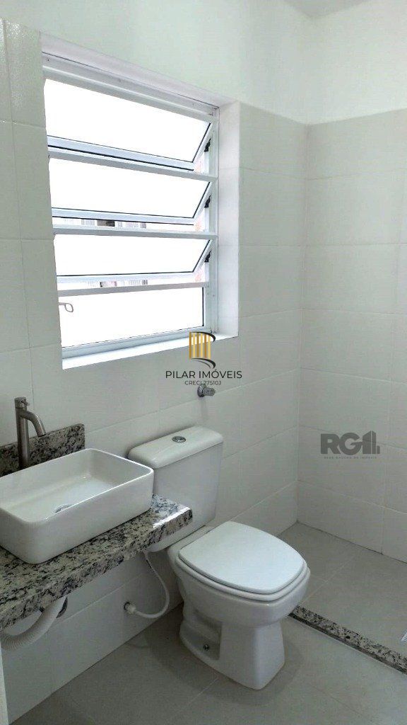 Apartamento de 3 dormitórios no Santana desocupado