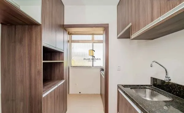 Apartamento no Passo D'areia de 1 dormitório e 2 vagas DESOCUPADO